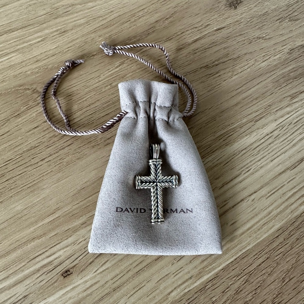 David Yurman Sterling Silver 925 Chevron Cross Pendant 100% Authentic